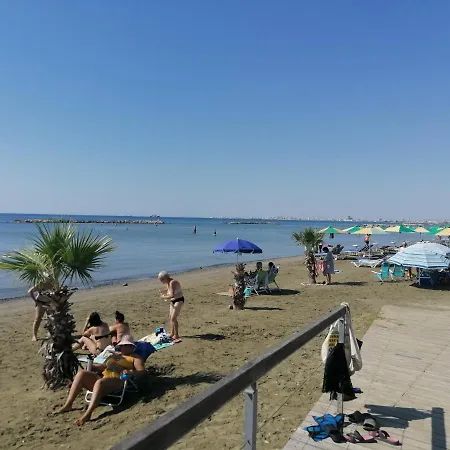 Girasol Beach Apartment 200M From Yanathes Beach Appartement *